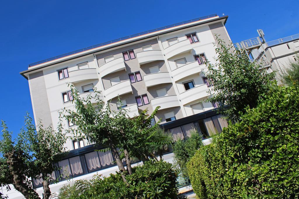 Hotel Delle Nazioni Milano Marittima Extérieur photo