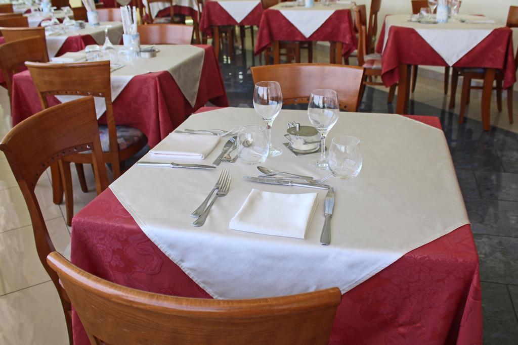 Hotel Delle Nazioni Milano Marittima Extérieur photo