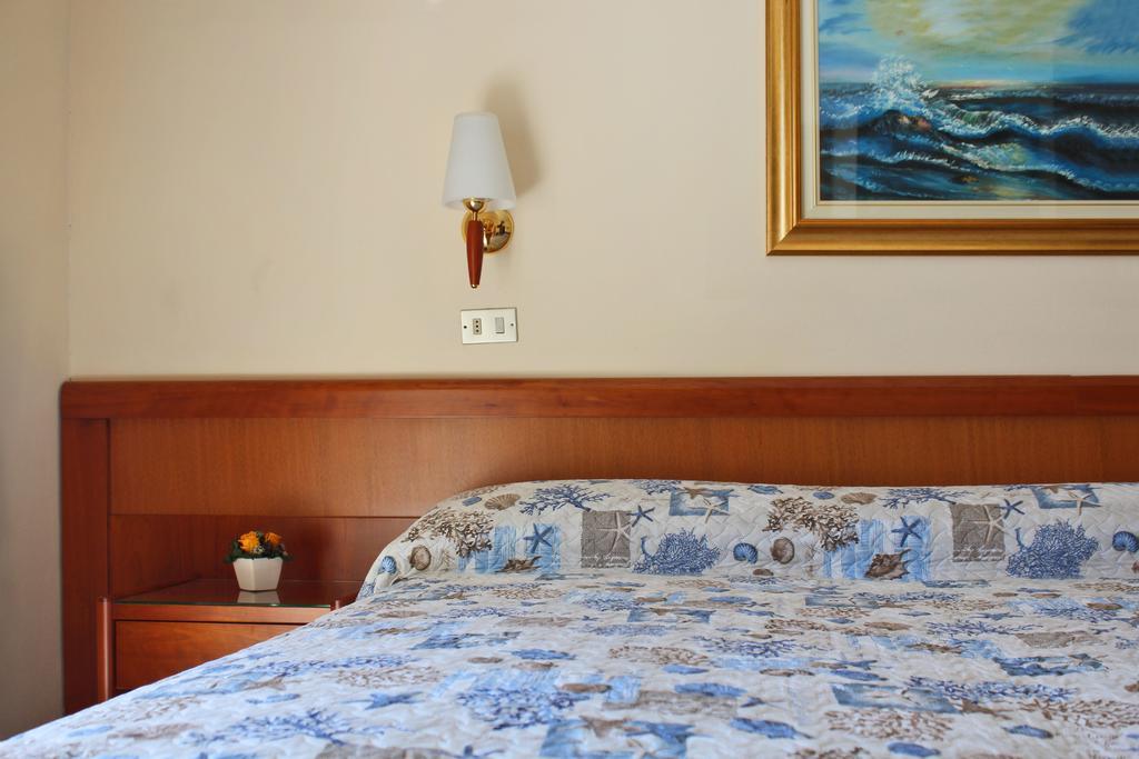 Hotel Delle Nazioni Milano Marittima Extérieur photo