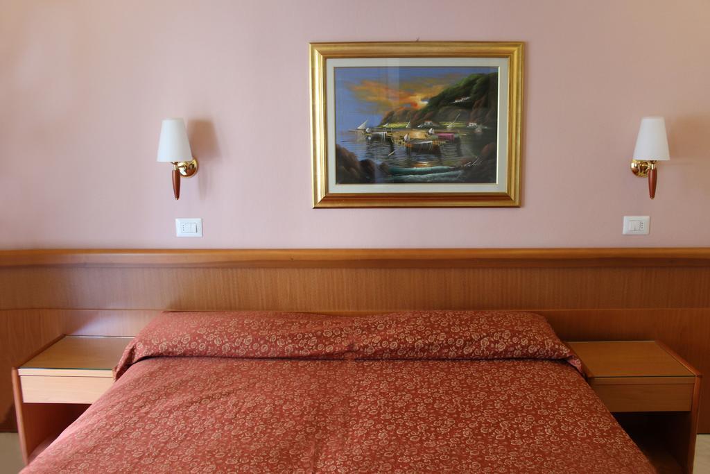 Hotel Delle Nazioni Milano Marittima Extérieur photo