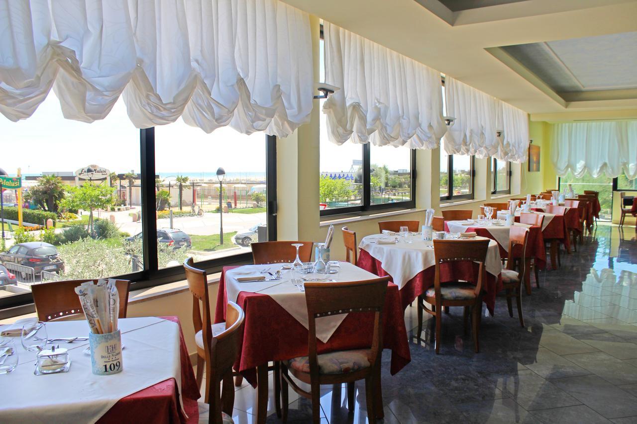 Hotel Delle Nazioni Milano Marittima Extérieur photo